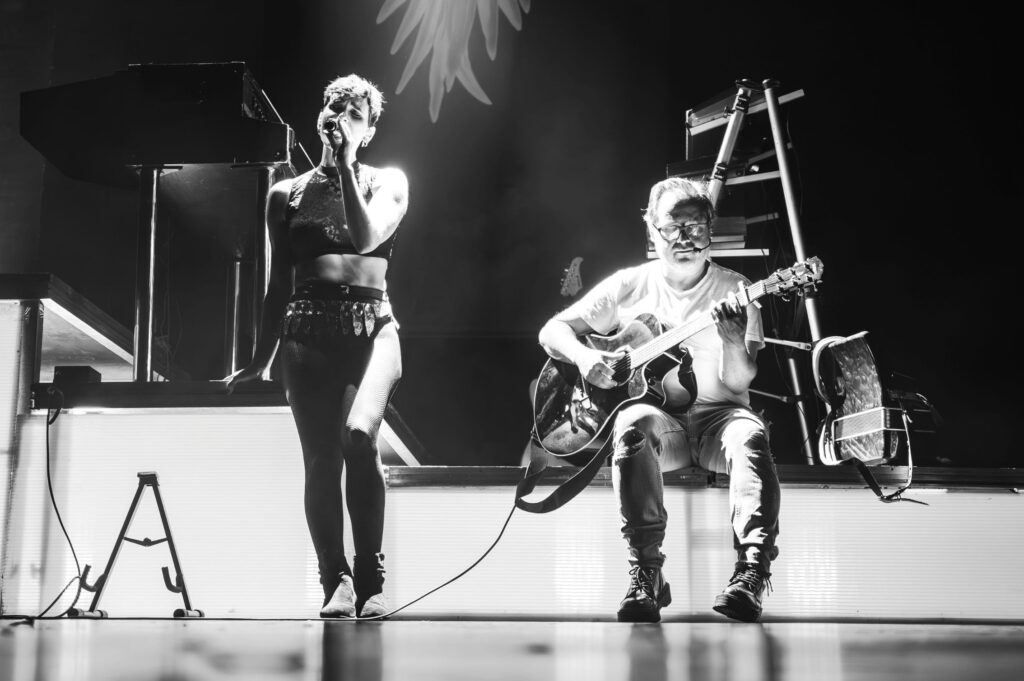 Día del Padre: celébralo con las 5 canciones más felices de Mecano